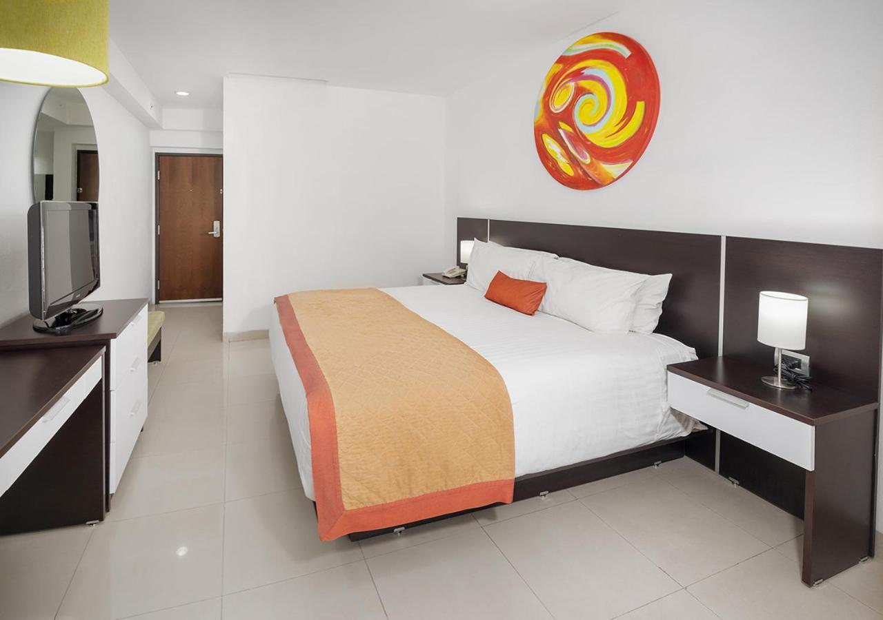 Mexico Plaza 4*